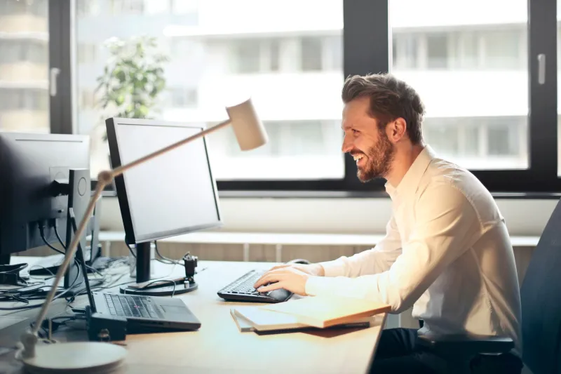 Your LinkedIn Profile Has a Typo — and That Might Be Why People Actually Message You